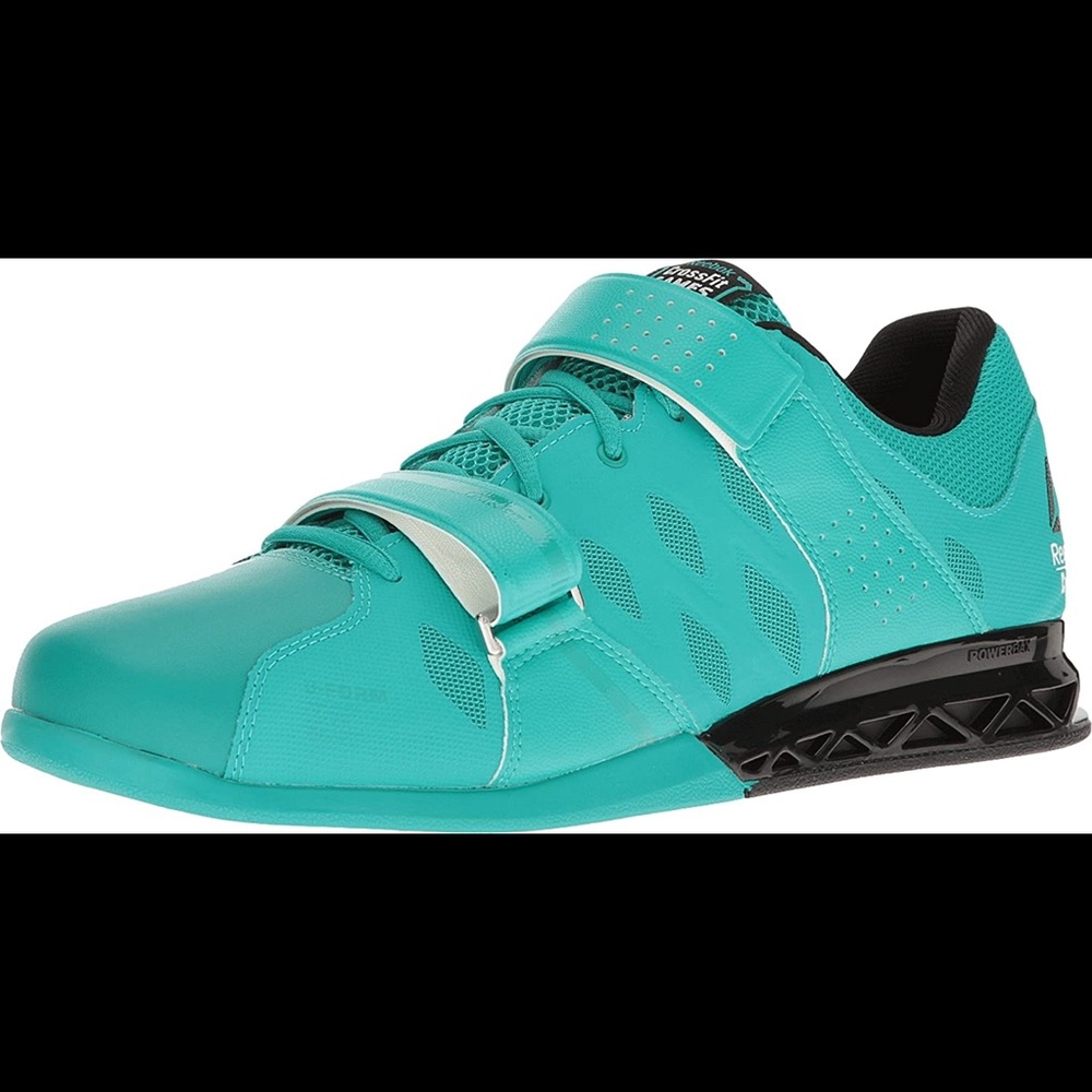 EUC CrossFit Lifters